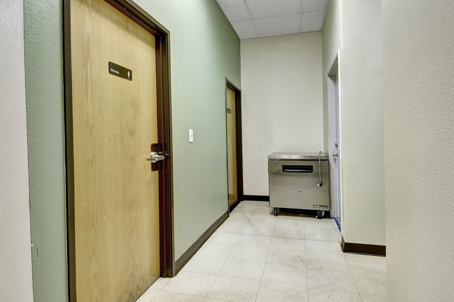 Suite 103